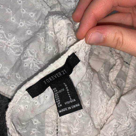 Crop top - Picture 2 of 2